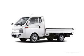 شاحنة مسطحة